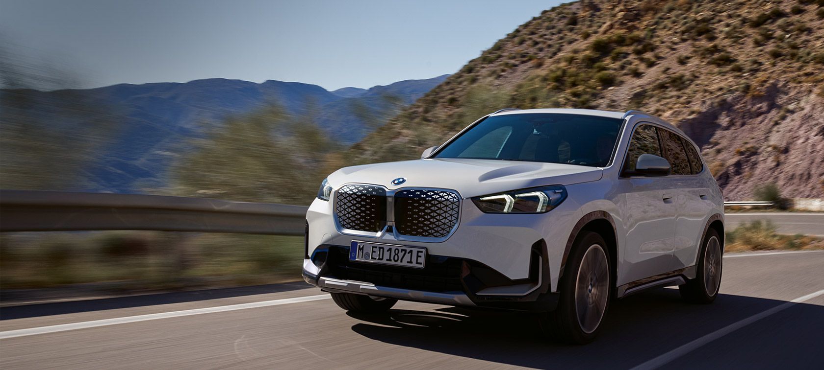 BMW iX1 Banner